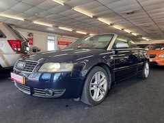 Audi A4 Cabriolet - 2.4 V6 Exclusive. Automaat, cabrio, stuurbekr hoorbaar