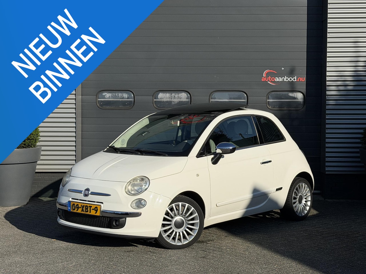 Fiat 500 - 0.9 TwinAir Lounge | Panoramadak | Navigatie | Airco | Lichtmetalen Velgen | - AutoWereld.nl