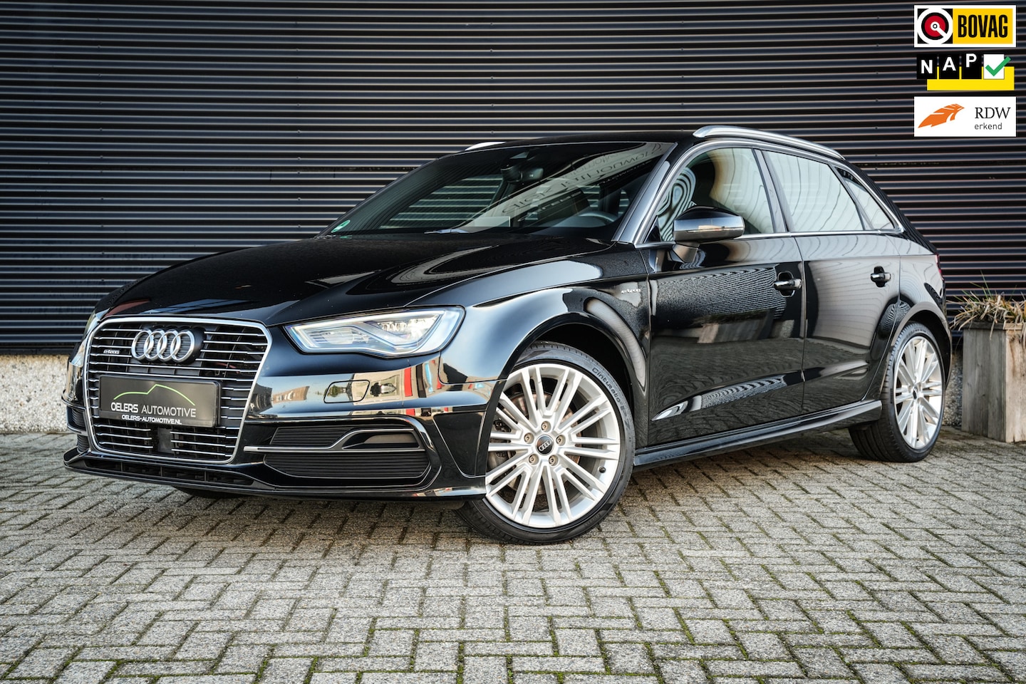 Audi A3 Sportback - 1.4 e-tron PHEV Ambition Pro Line plus | S-Line | Navi | Clima | Cruise | NL Auto | - AutoWereld.nl