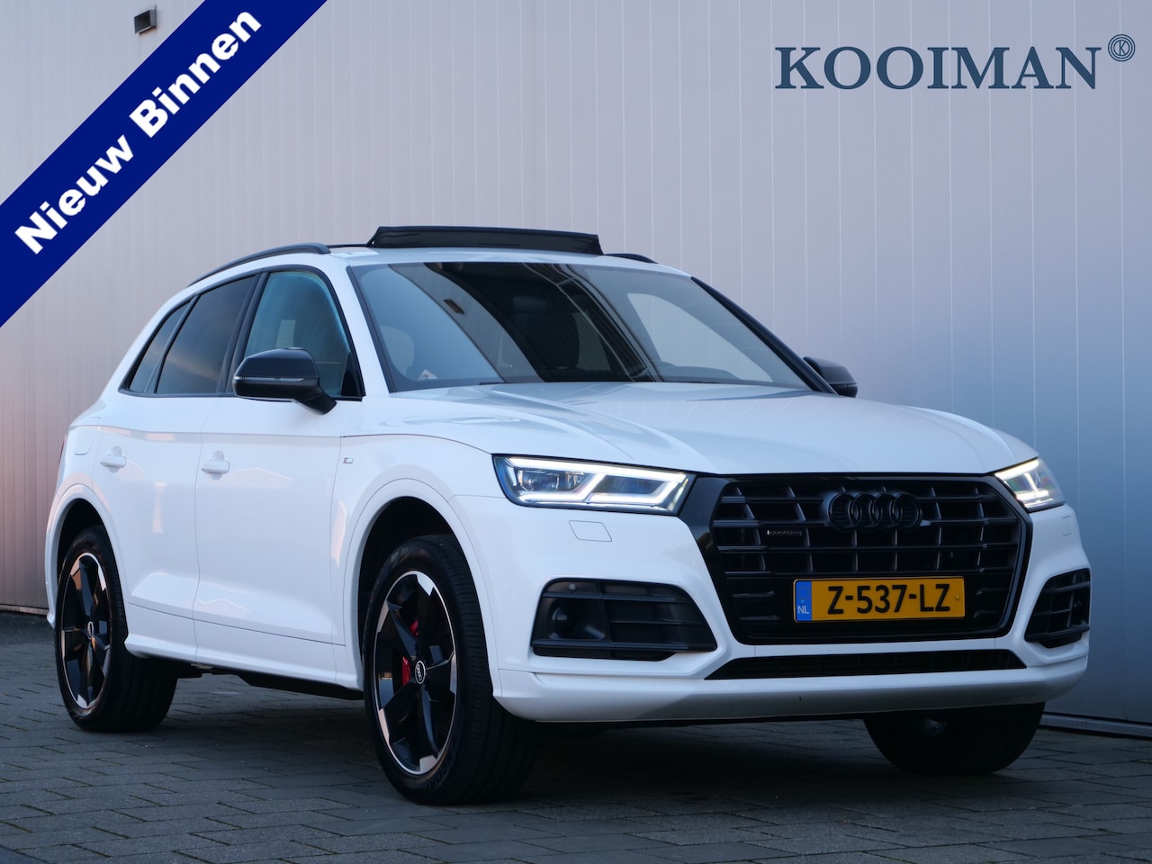 Audi Q5 - 55 TFSI e quattro 300 Pk Automaat Navi / DAB / Camera / Trekhaak / 20 inch / Leer / Pano-d - AutoWereld.nl