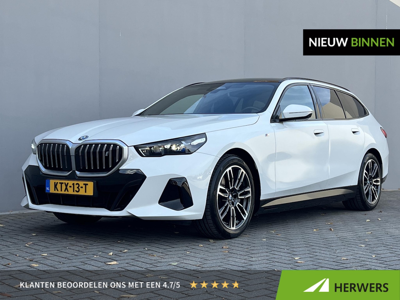BMW i5 Touring - eDrive40 M Sport Edition 84 kWh / Panorama dak / HUD / Camera 360° / Leder / Bowers & Wilk - AutoWereld.nl