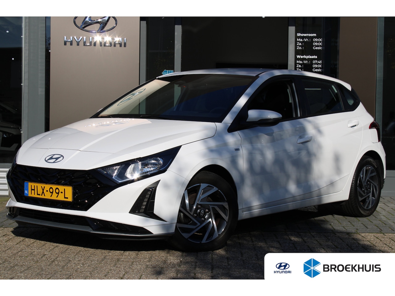 Hyundai i20 - 1.0 T-GDI 100pk Comfort | Airco | Camera | Carplay | Cruise control | Dodehoek detectie | - AutoWereld.nl