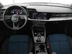 Audi A3 Limousine - 35 TFSI S-Edition S-Line | Camera | Park assist | Carplay | Virtual Dashboard | Climate co