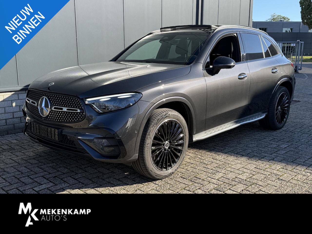 Mercedes-Benz GLC-klasse - 300e 4MATIC AMG Line 20"/Trekhaak/Panoramadak/Burmester/Adaptieve cruise/Leder + memory/St - AutoWereld.nl