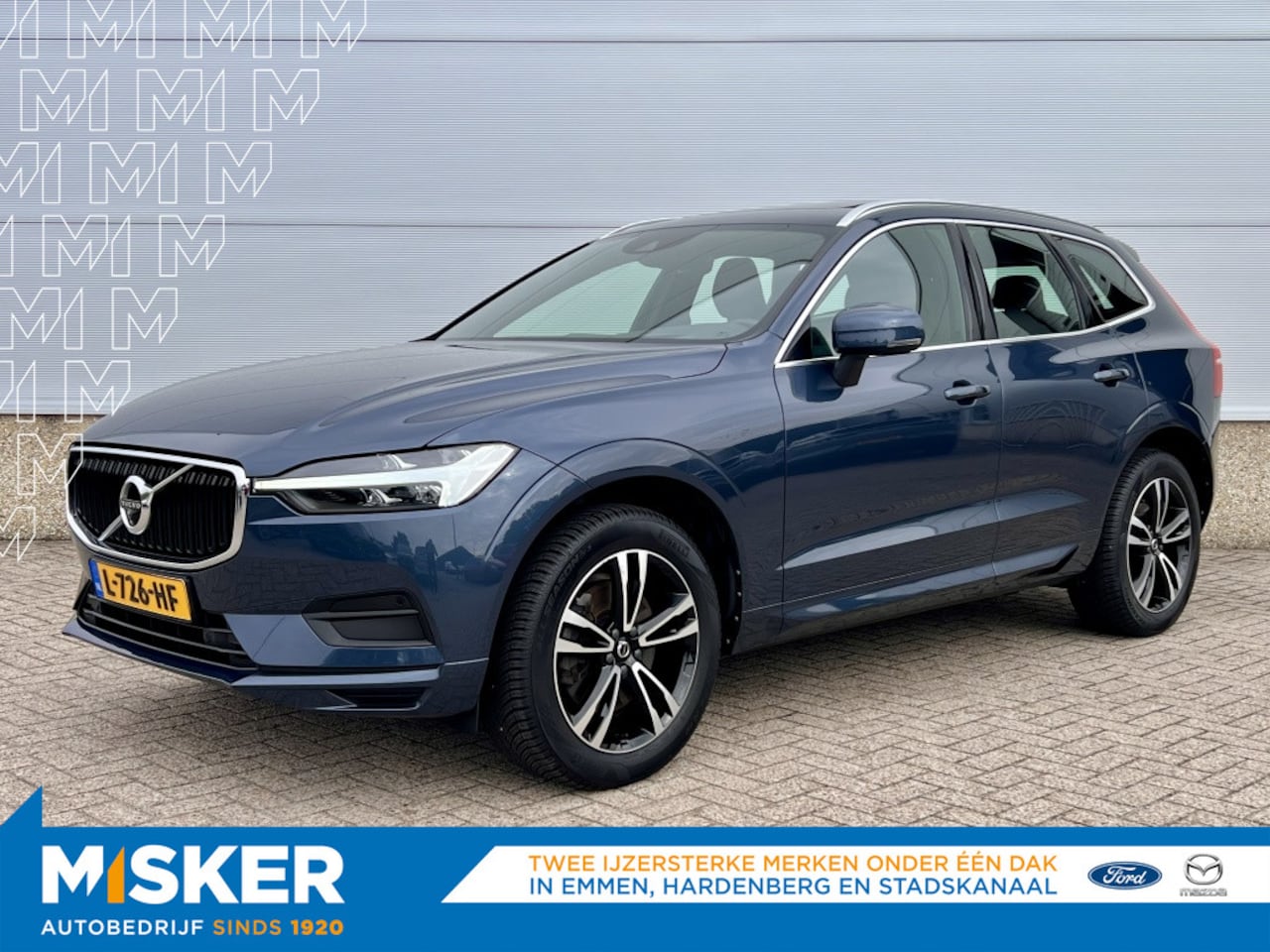 Volvo XC60 - 2.0 B5 250pk Momentum Exclusive Automaat / Trekhaak / Leder - AutoWereld.nl