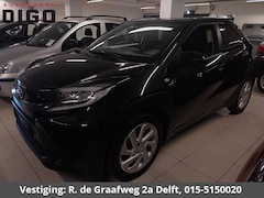 Toyota Aygo X - 1.0 VVT-i MT first | Apple Carplay & AndroidAUTO | Camera | Lichtmetalen velgen | Stoelver