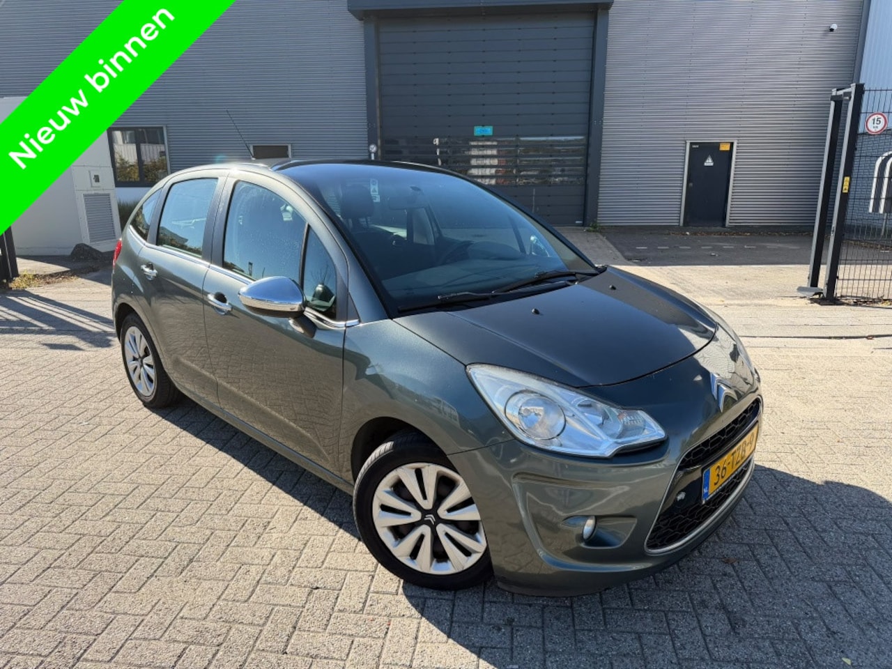 Citroën C3 - 1.6 HDi Pano|Clima|Cruise|Sensor|BTaudio - AutoWereld.nl