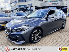 BMW 1-serie - 118i Business ed. Panodak | LEER