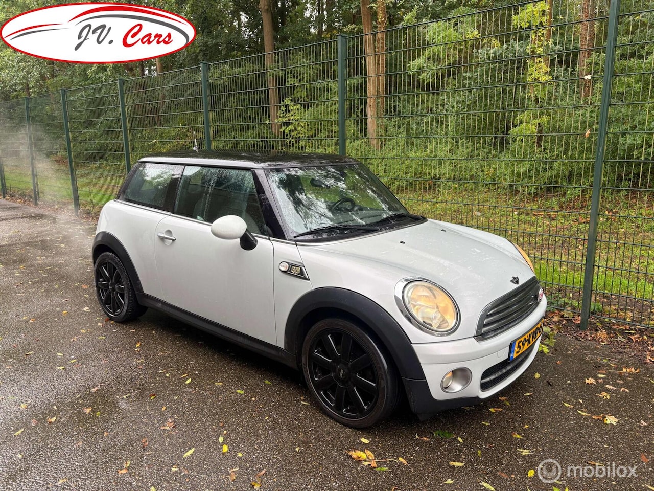 MINI 3-Deurs - 1.6 Cooper D Camden - AutoWereld.nl