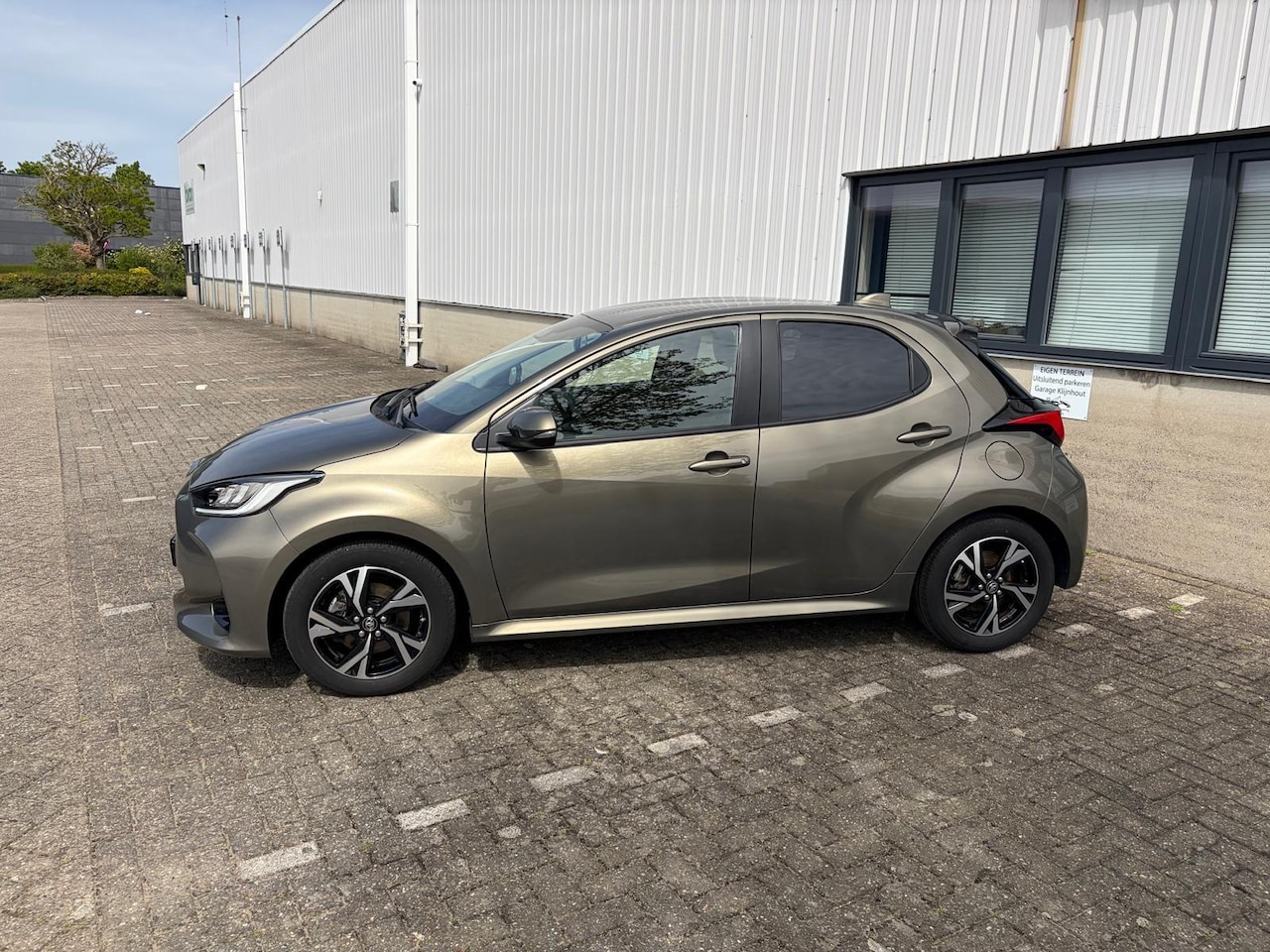 Toyota Yaris - 1.5 Hybrid 115 Comfort - AutoWereld.nl