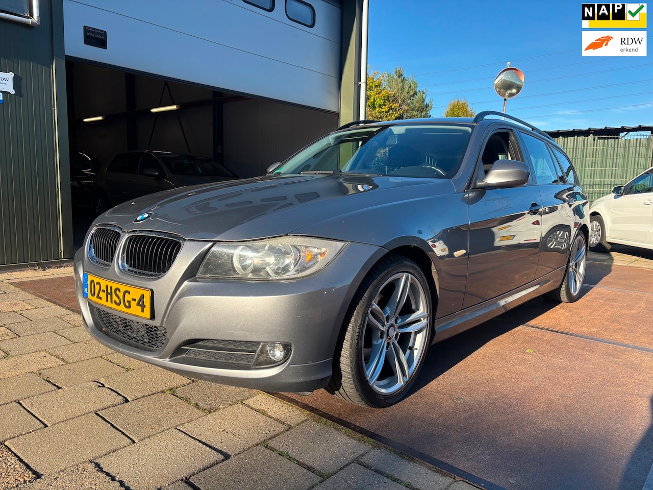 BMW 3-serie Touring - 316i Business Line M Look Navi Cruise - AutoWereld.nl