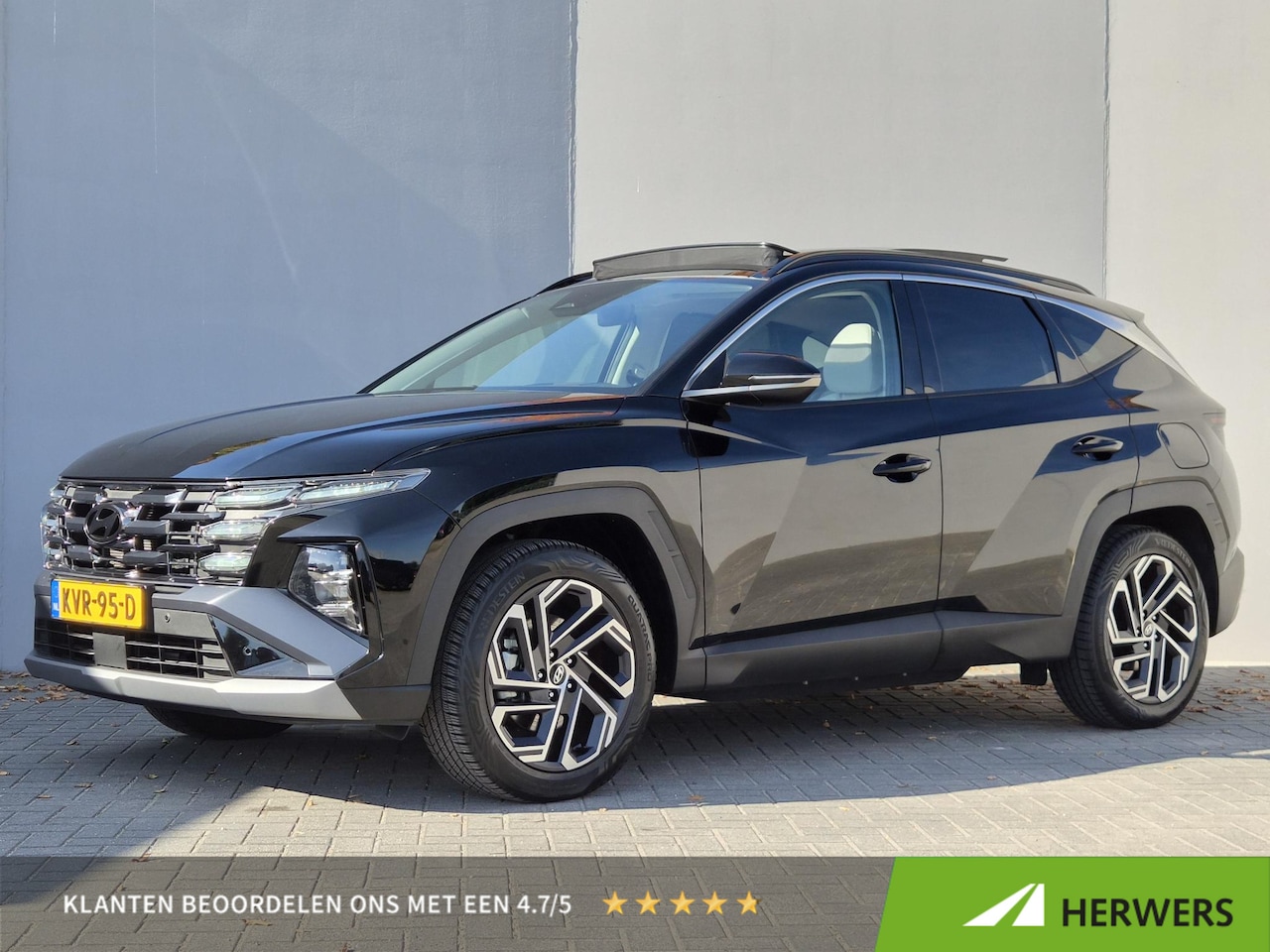 Hyundai Tucson - 1.6 T-GDI PHEV Premium Sky 4WD / Dealer onderhouden / All season banden / Glazen schuif- e - AutoWereld.nl
