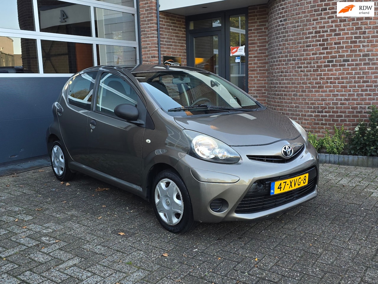 Toyota Aygo - 1.0 VVT-i Comfort 5DR |Airco |Apk |C1 - AutoWereld.nl