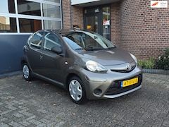 Toyota Aygo - 1.0 VVT-i Comfort 5DR |Airco |Apk |C1