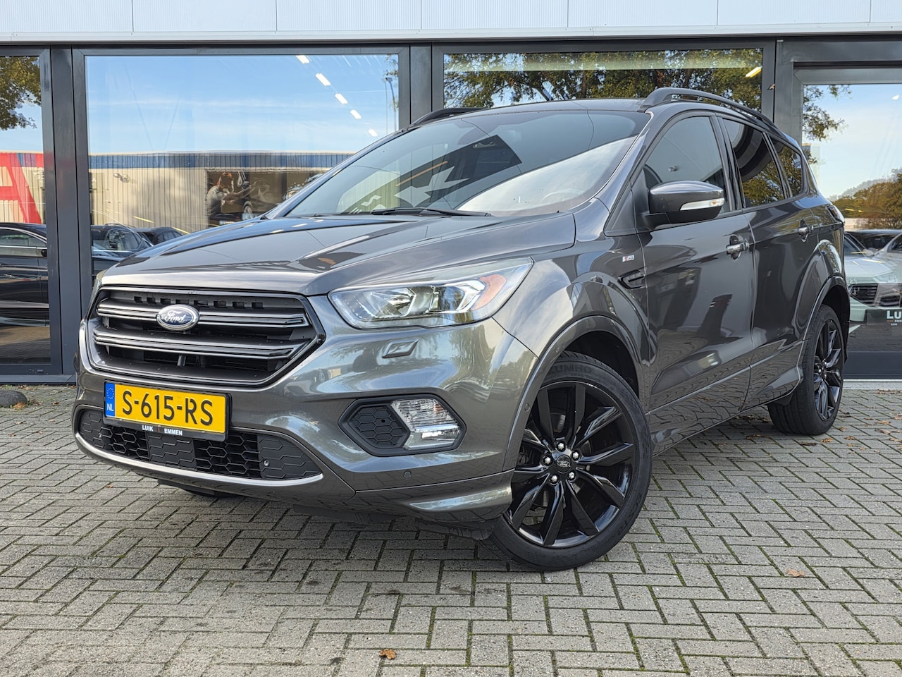 Ford Kuga - 1.5 EcoBoost ST-Line 1.5 EcoBoost ST Line - AutoWereld.nl