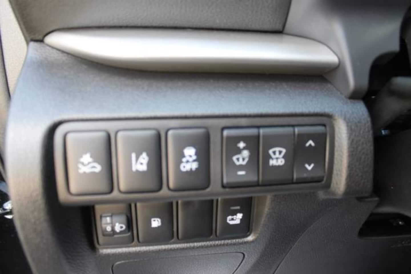 Mitsubishi Eclipse Cross - 2.4 PHEV Intense+ | RIJKLAAR | TREKHAAK