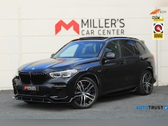 BMW X5 - xDrive45e M-Sport Achteras|B&W|Skylounge|Massage|Softclose