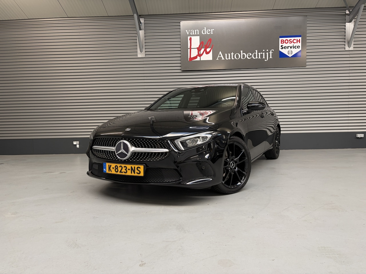 Mercedes-Benz A-klasse - 200 BUS SOLUTION /19 INCH/PDC/CAM/CARPLAY/ENZ - AutoWereld.nl