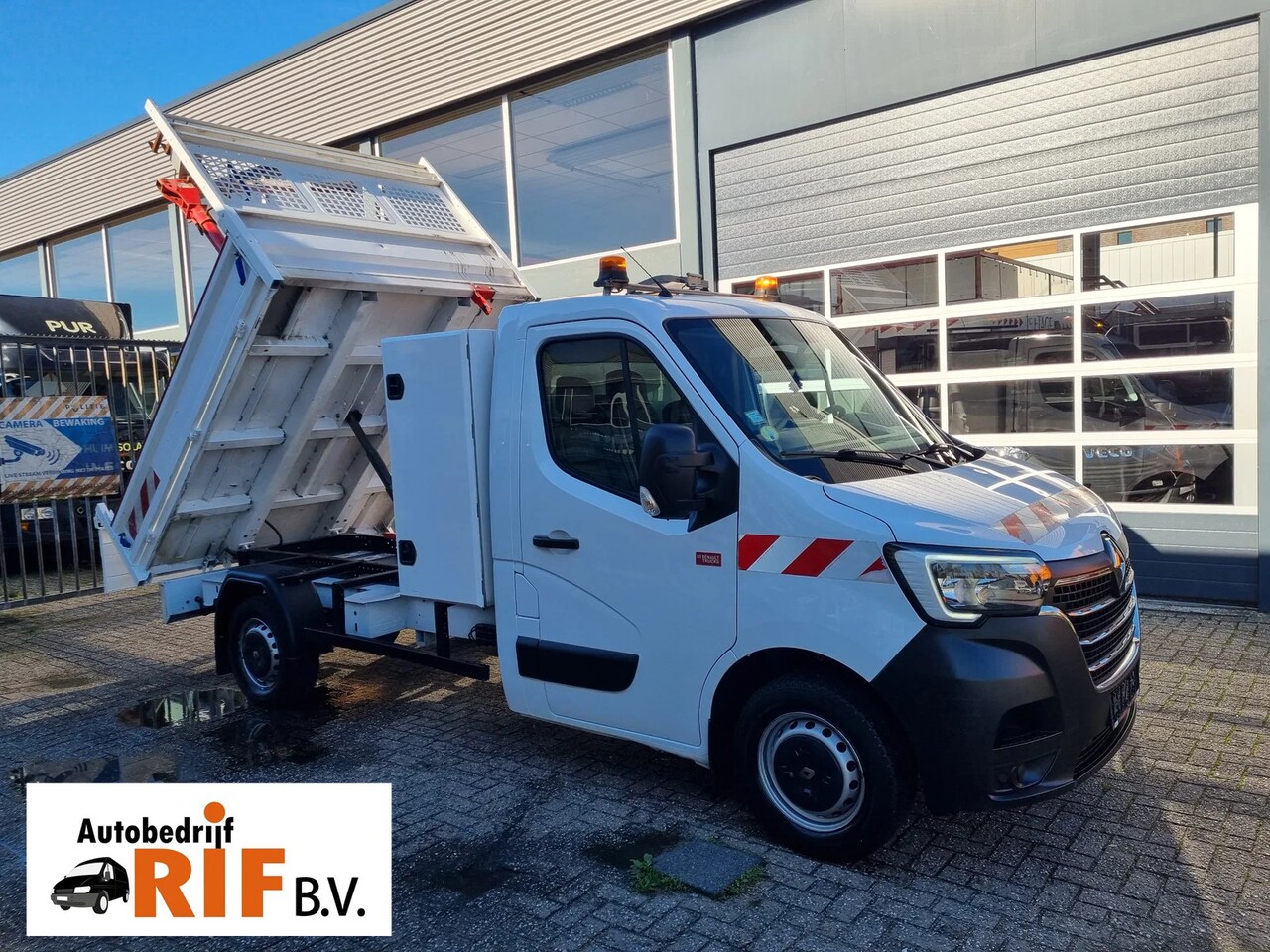 Renault Master - 2.3 dci 146 pk Kipper Hijskraan 300 kg Euro 6 - AutoWereld.nl