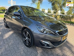 Peugeot 308 - 1.2 PureTech Allure Pano Carplay alcantara