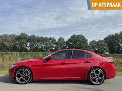Alfa Romeo Giulia - 2.2jtdm, 91dkm, 240pk, 19 inch, flippers