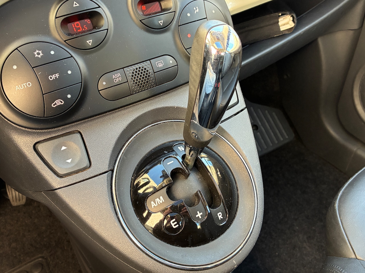 Fiat 500 - 1.2 Lounge Automaat, Nieuwe Distributie/Banden/Remmen