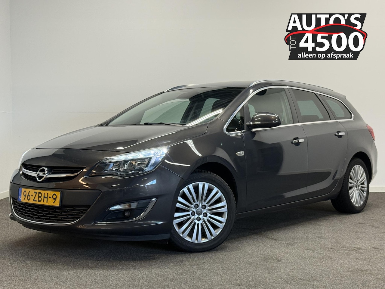 Opel Astra Sports Tourer - 1.4 Turbo Sport! Clima! Trekhaak! AGR! - AutoWereld.nl