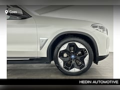 BMW iX3 - High Executive 80 kWh | Comfort Access | Trekhaak met elektrisch wegklapbare kogel | Elekt