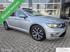 Volkswagen Passat Variant - 1.4 TGTE Highline SCHUIFKANTELDAK