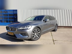 Volvo V60 - 2.0 T8 TWIN ENGINE Inscription Head Up/Panoramadak