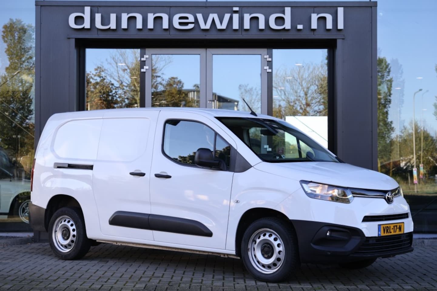Toyota ProAce City - 1.5 RUNNER LONG *DUBBELE SCHUIFDEUR*AUTOMAAT*CARPLAY*CRUISE* - AutoWereld.nl