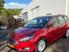 Ford Focus Wagon - 1.0 Titanium