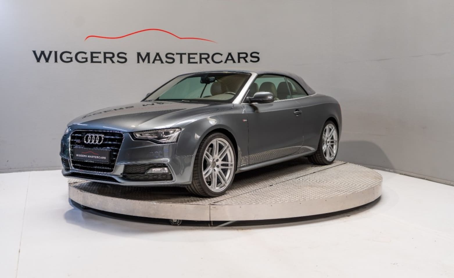 Audi A5 Cabriolet - 3.0 TFSI V6 Cabriolet * Quattro * Automaat * BenO * S Line * 20* dealer onderhouden - AutoWereld.nl