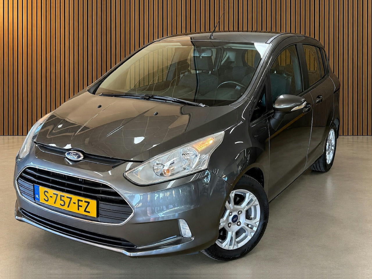 Ford B-Max - 1.0 EcoBoost Titanium | Trekhaak | Sensoren | Stoelverw. - AutoWereld.nl