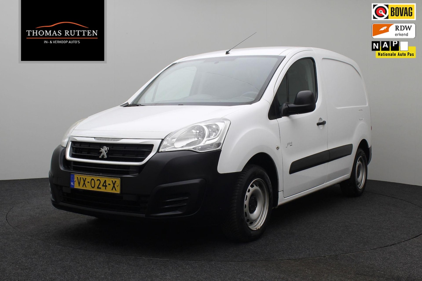 Peugeot Partner - 120 1.6 HDi 75 L1 XR 2016 | Airco | Cruise Control | Trekhaak | Eleketrische Ramen | Elekt - AutoWereld.nl