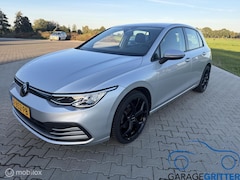 Volkswagen Golf - 1.0 eTSI Life Business