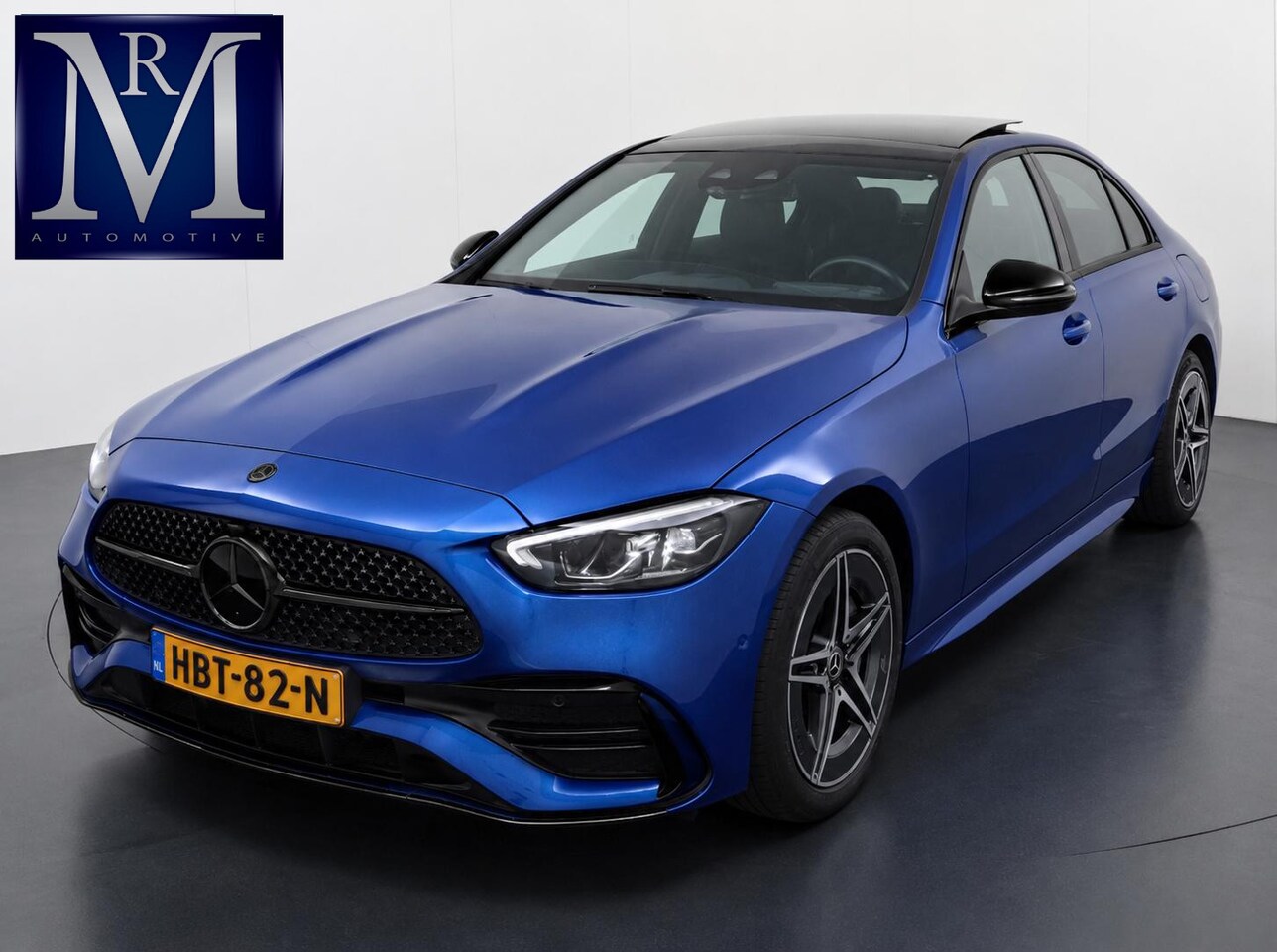 Mercedes-Benz C-klasse - 300 e AMG Line Limited PHEV | PANORAMADAK | DISTRONIC (ACC) | ACHTERUITRIJCAMERA | DODEHOE - AutoWereld.nl