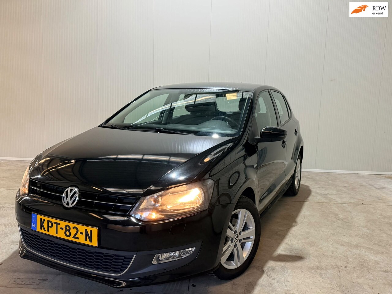 Volkswagen Polo - 1.4-16V Highline Airco/Stoelverwarming/parkeer sensor/Nieuwe distributieriem - AutoWereld.nl