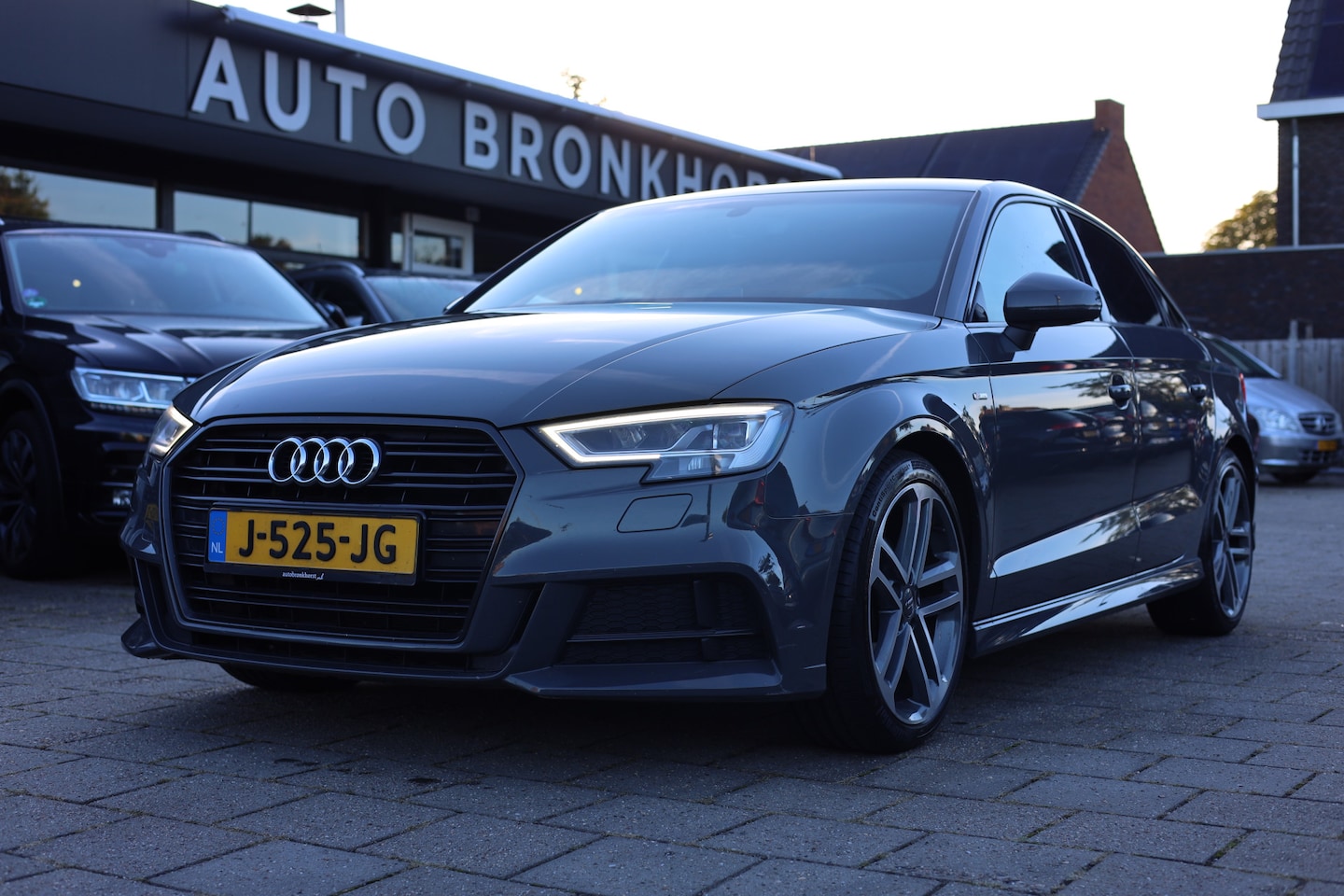 Audi A3 Limousine - 1.4 TFSI I AUT I SPORT I 3X S-LINE I LED - AutoWereld.nl