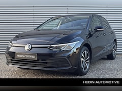 Volkswagen Golf - 1.0 TSI Life / Stoelverwarming / Stuurverwarming / Keyless Start / Navigatie / Apple Car P