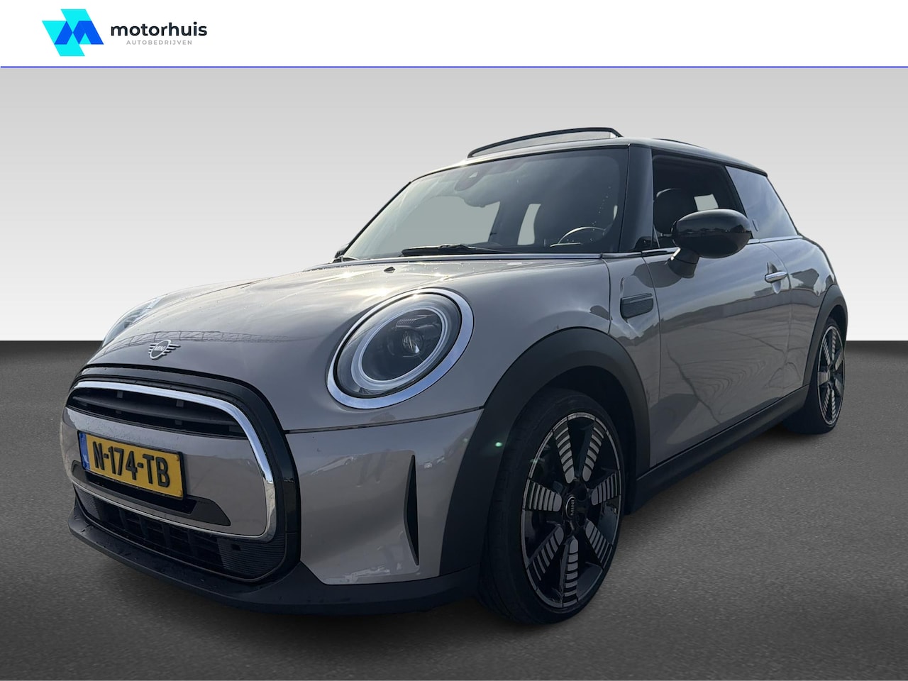 MINI 3-Deurs - 1.5 Cooper Yours | Achteruitrijcamera | Airco | Armsteun voor - AutoWereld.nl