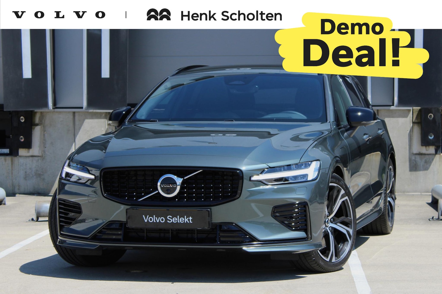 Volvo V60 - T6 Plug-in hybrid AWD Ultra Dark | Demo deal | Exterieur Styling Kit | Adaptieve Cruise C - AutoWereld.nl