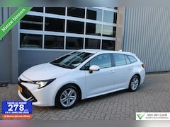 Toyota Corolla Touring Sports - 1.8 Hybrid Business | Trekhaak | 1e Eig NL Auto | Boekjes