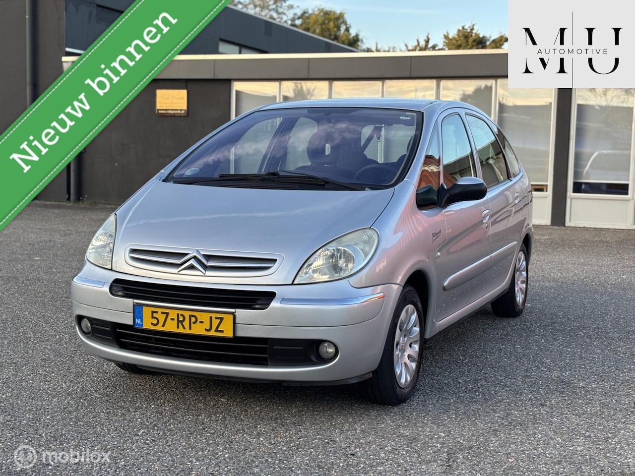 Citroën Xsara Picasso - 1.6i Attraction 1.6i Attraction - AutoWereld.nl