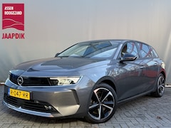 Opel Astra - BWJ 2022 1.6 Hybrid 181 PK Business Edition AUTOMAAT | NIEUW BINNEN STOEL+STUUR VERW. | AD