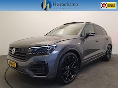 Volkswagen Touareg - 3.0 TSi eHybrid 463pk DSG/AUT 4MOTION R Panoramadak, 360 Camera, Wegklapbare trekhaak