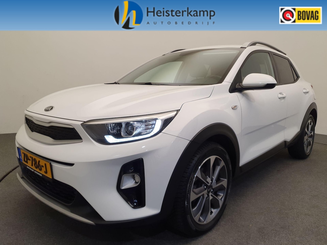 Kia Stonic - 1.0 T-GDi DynamicLine Airco, Cruise control, Achteruitrijcamera - AutoWereld.nl