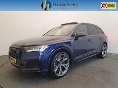 Audi Q7 - 55 TFSI e quattro S-Line Panoramadak, Luchtvering, Wegklapbare Trekhaak, 23"