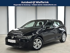 Volkswagen Golf - 1.0 TSI Life Trekhaak | Winterpakket | ACC | Carplay