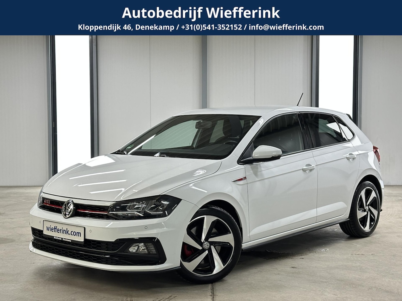 Volkswagen Polo - 2.0 TSI GTI 200pk | BeatsAudio | Stoelverwarming | Groot scherm | Apple carplay | PDC voor - AutoWereld.nl
